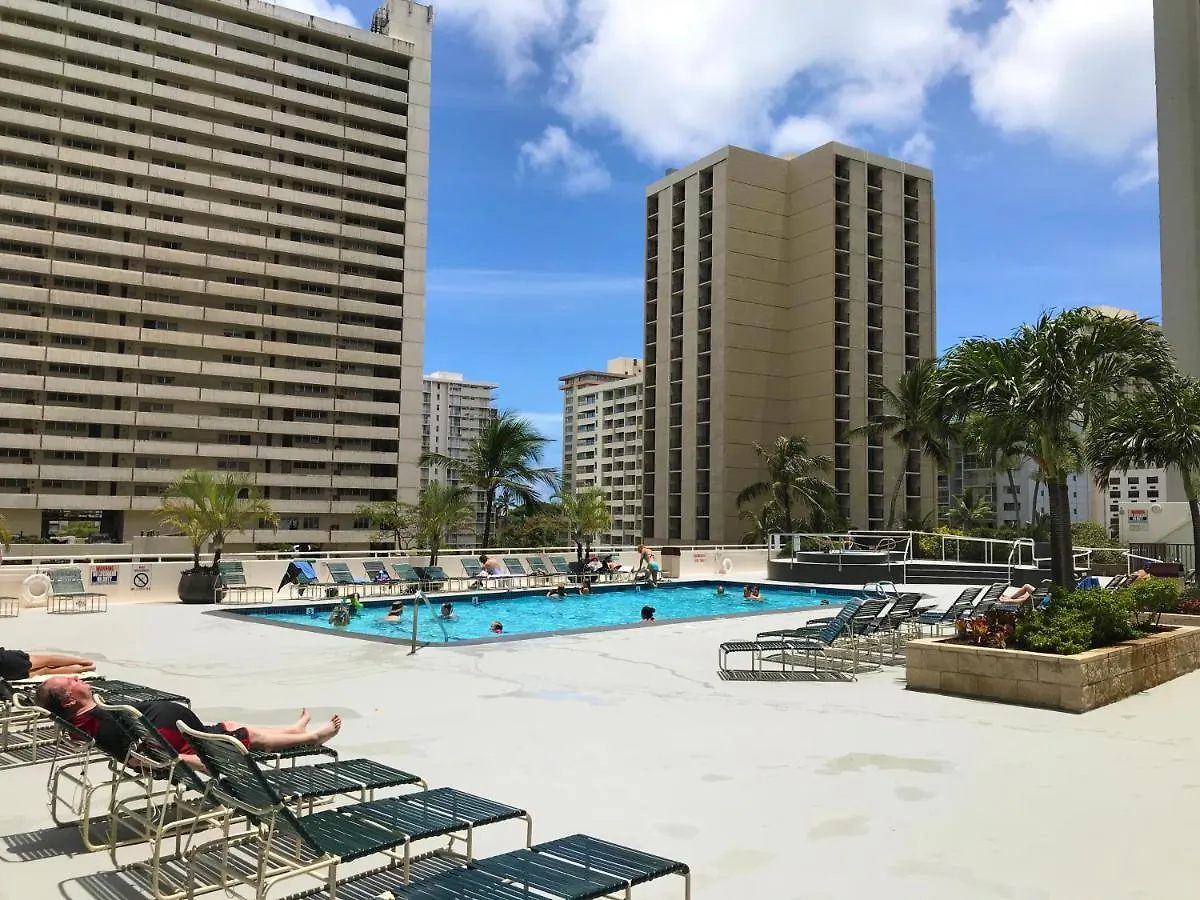 Upscale Penthouse With Ocean Views & Free Parking! Apartment Honolulu 0*,