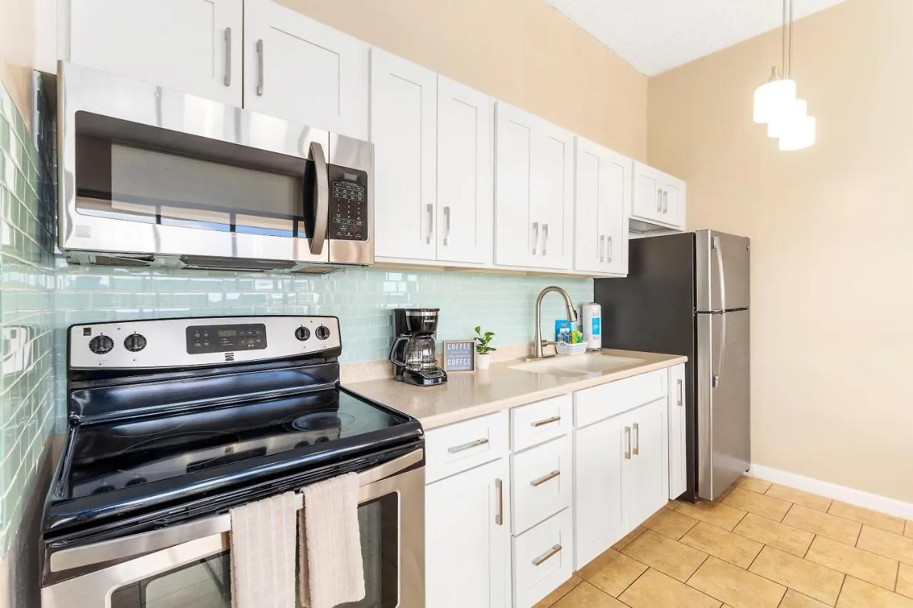 Upscale Penthouse With Ocean Views & Free Parking! Apartment Honolulu 0*,  United States